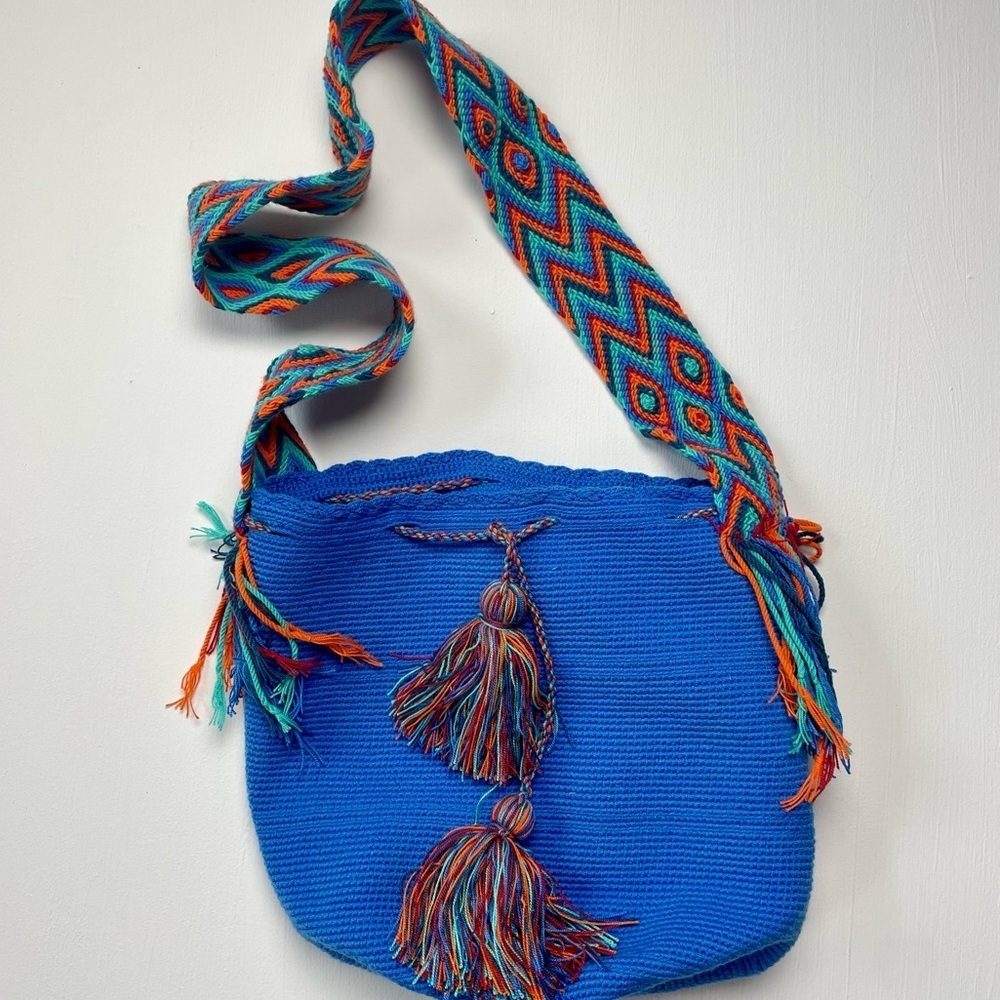 nwot Blue Woven Shoulder Bag boho beach indie tassels hand knit summer festival